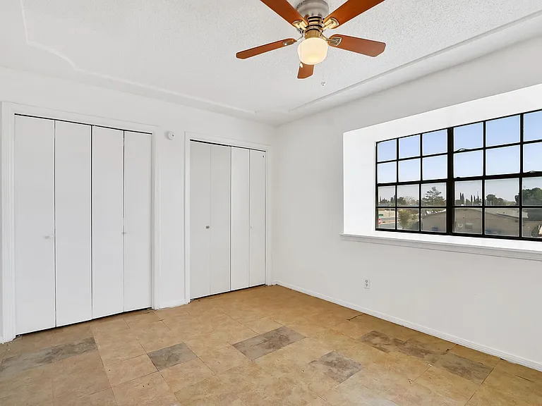 3017 E Glen Dr — Photo 9