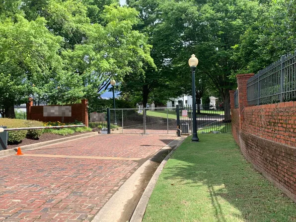 517 Magnolia Mound Dr, Memphis, TN 38103