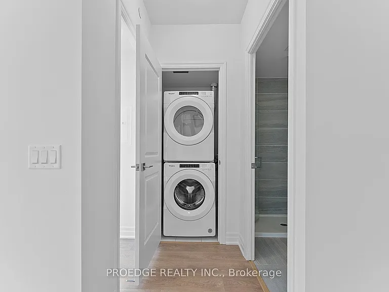 30 Elm Dr W #801 — Photo 7
