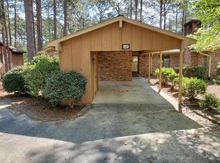 645 Redwood Dr, Southern Pines, NC 28387