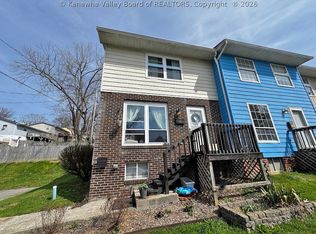 21 Warren Pl, Charleston, WV 25302