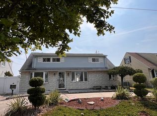 (Undisclosed Address), Carteret, NJ 07008