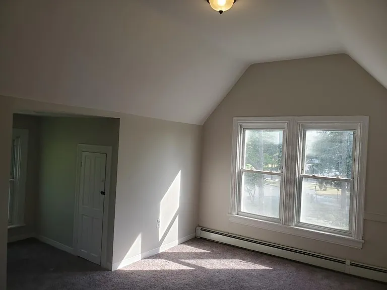 7 Circle Dr #4 — Photo 10