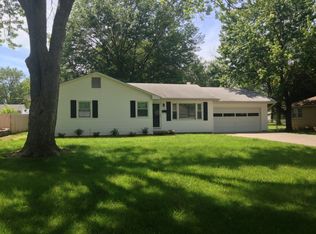 1528 S Oak St, Ottawa, KS 66067