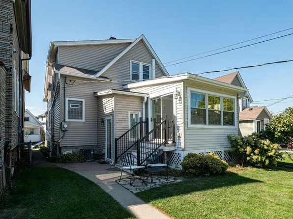 3156 South Kinnickinnic AVENUE, Milwaukee, WI 53207