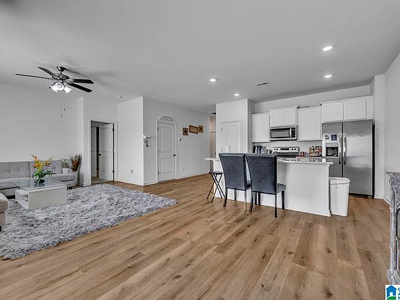 4th image of 5688 Post Oak Trl