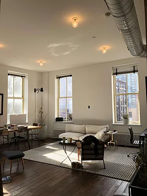 Rented by Compass | media 13