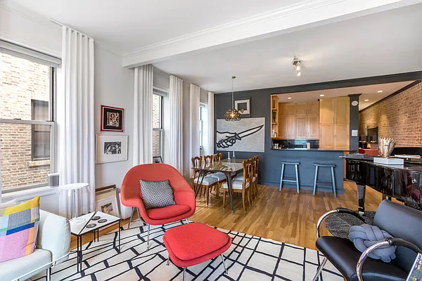 Sold by Compass | media 3