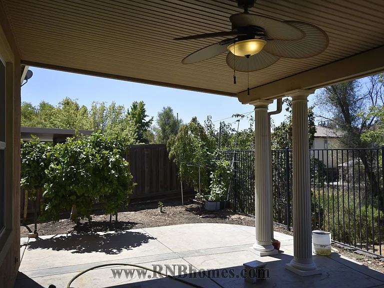 1416 Bicker Cir — Photo 18