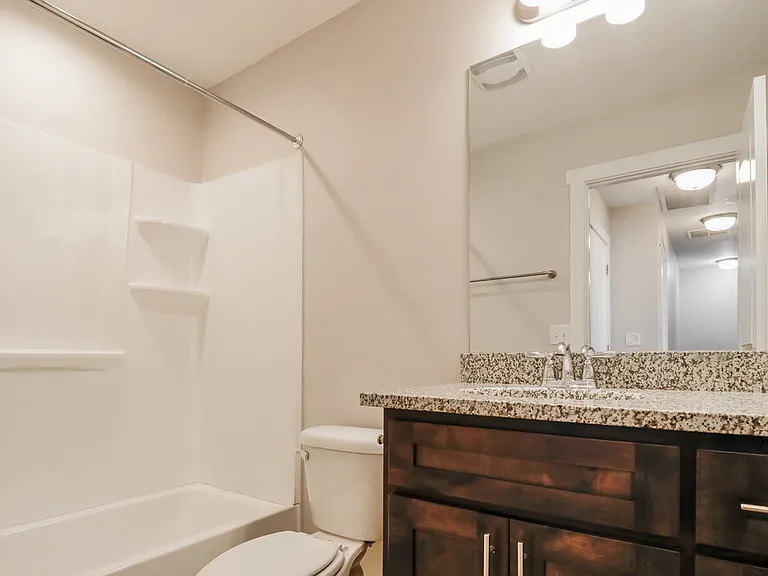 4711 S West Park Dr — Photo 8
