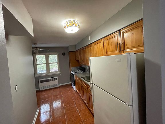 2nd image of 6127 69th Pl Floor 2
