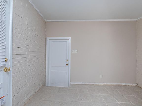 Laundry/utility room
