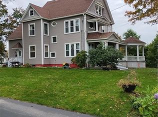 22 Seward St, Putnam, CT 06260