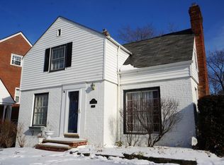 2373 Queenston Rd, Cleveland Heights, OH 44118