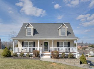 508 Meadow Rdg, Radford, VA 24141