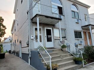 10116 92nd St, Ozone Park, NY 11416