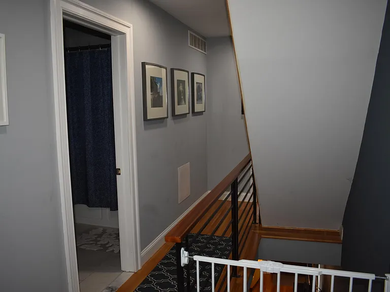 1169 S Clarion St — Photo 12