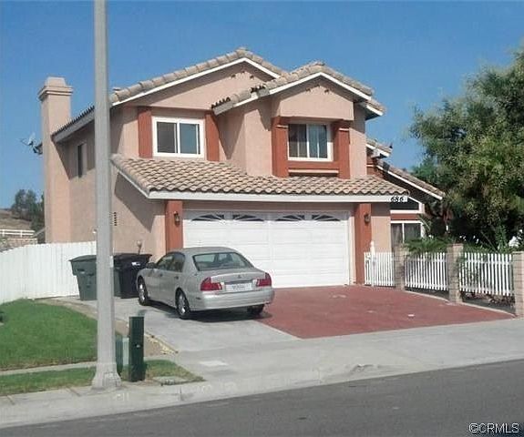 1st image of 686 Rock Vista Dr
