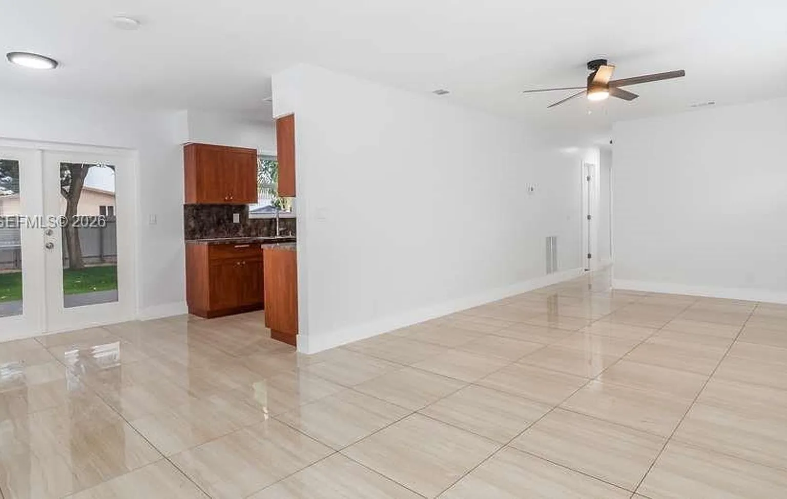 630 SW 28th Drive, Fort Lauderdale, FL 33312 — Photo 4