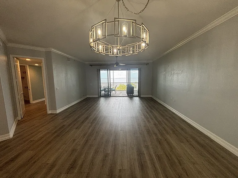 87 Vivante Blvd — Photo 7