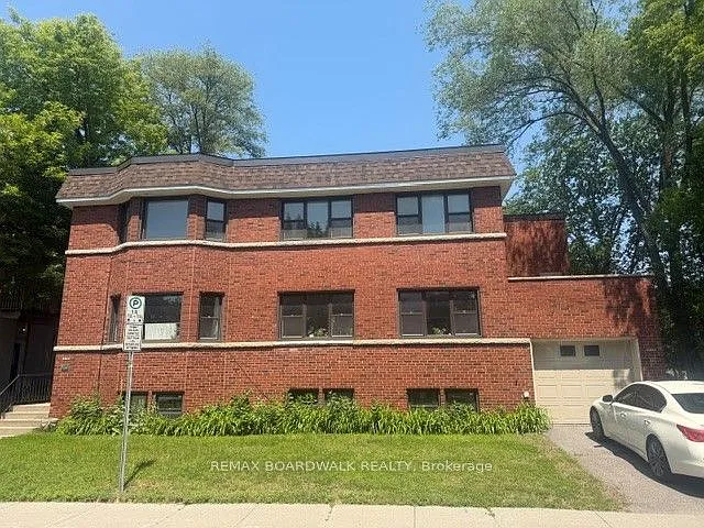 2 bed, $2,950 — Photo 1