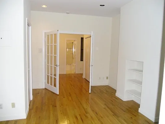 Rented by Rent Manhattan | media 7