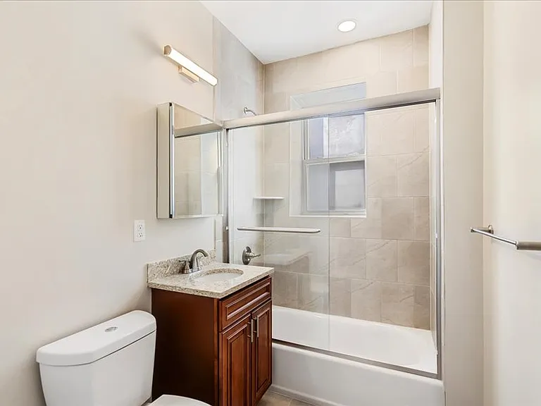 24 Springfield Ave Apartments — Photo 19