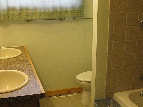 Upstairs Bathroom