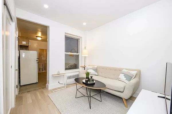 1st image of 87 Hicks St APT 3C
