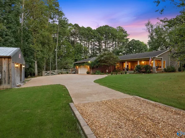 139 Lewter Dr, Madison, AL 35758