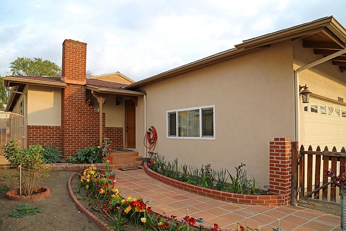 1st image of 10642 Leolang Ave