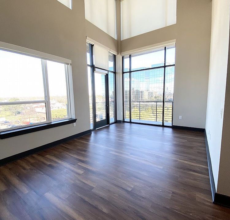 1st image of 4807 McKinney Ave #618