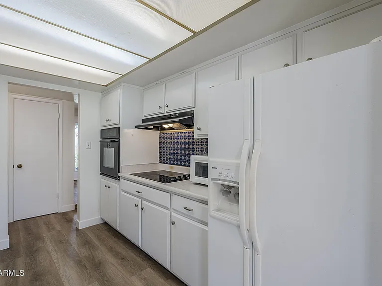 1904 E Manhatton Dr — Photo 21
