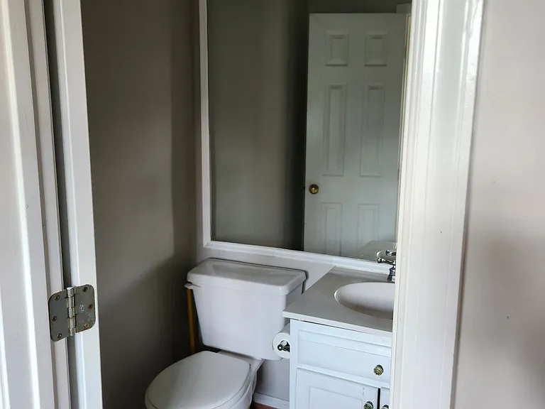 356 Millbrook Ter NE — Photo 10