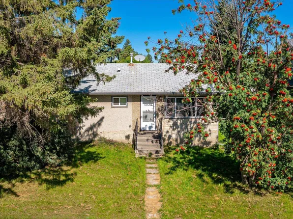 5024 50th Ave, Legal, AB T0G 1L0