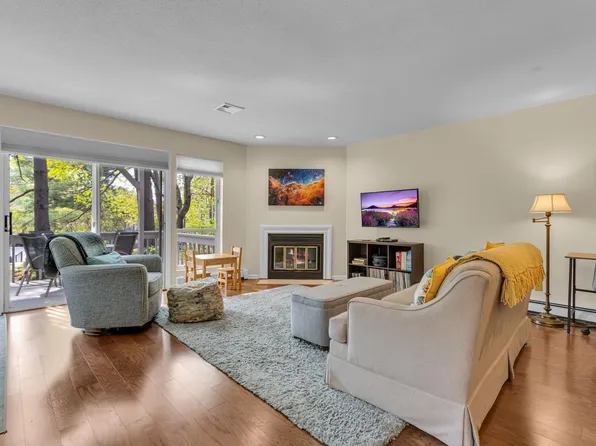 25 Villa Drive, Peekskill, NY 10566