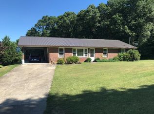 228 Gilland Rd, Max Meadows, VA 24360