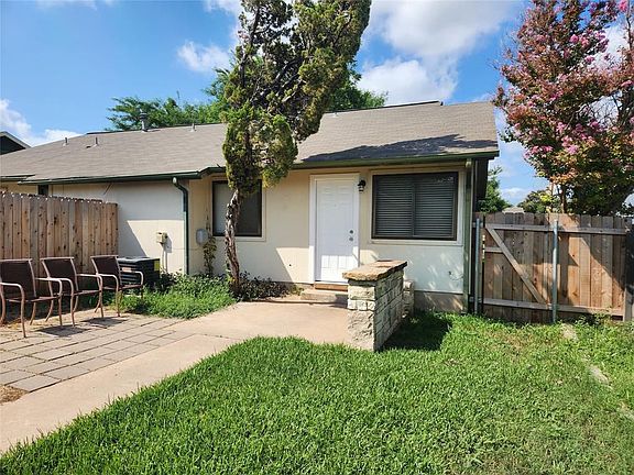 5th image of 1502 W Braker Ln #B