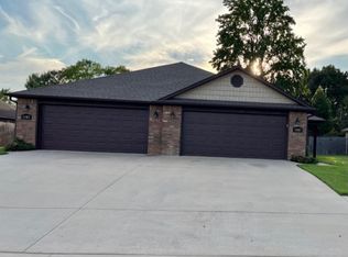 1103 Springhill Rd, Barling, AR 72923