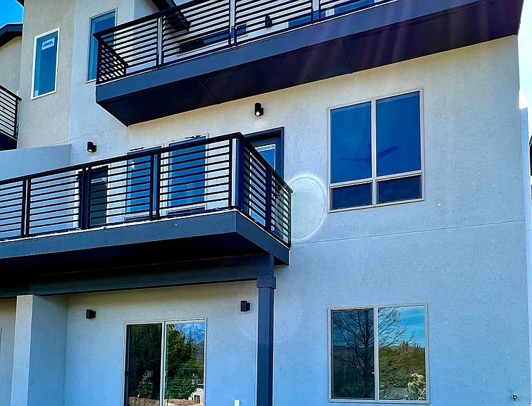 1266 E Echelon Ridge Ln — Photo 3