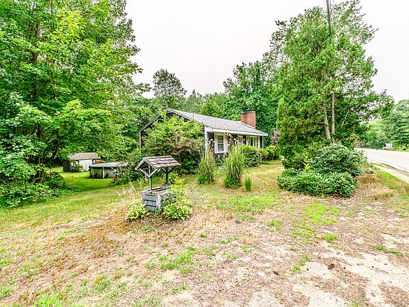 2nd image of 2310 Alfred Road