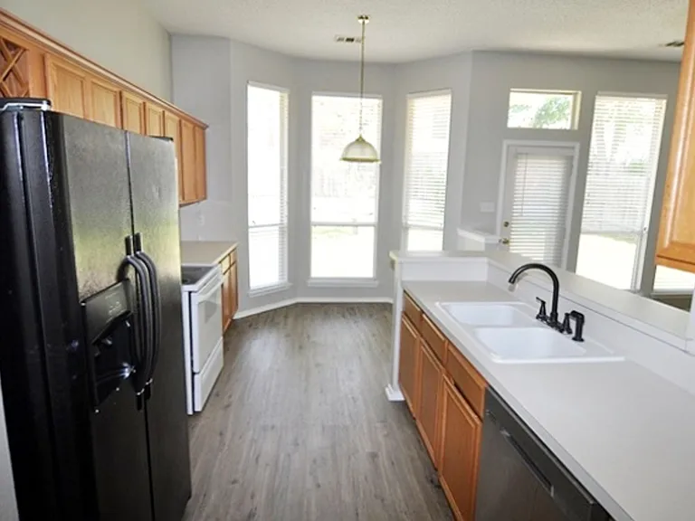 252 Cotton Wood Ct — Photo 4