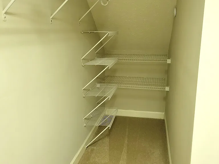 945 Diamondhead Dr S — Photo 26