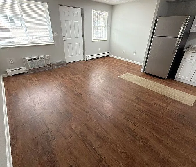 1463 Macon St #304 — Photo 5