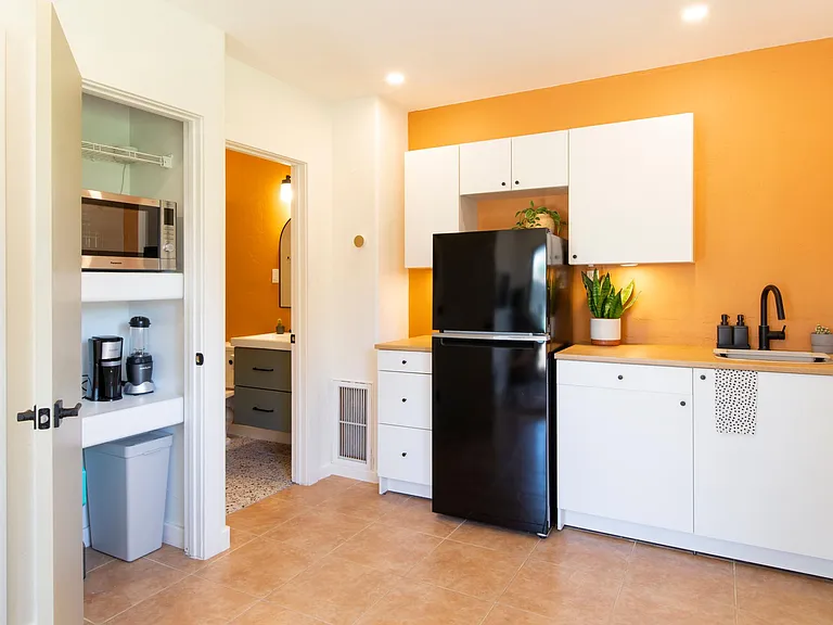 505 W Virginia Ave — Photo 4