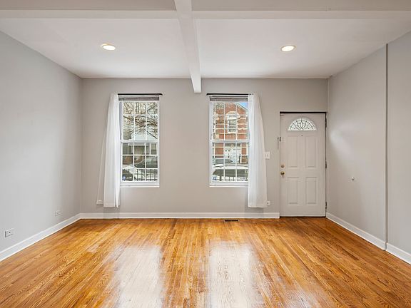 3rd image of 1536 W Haddon Ave #1