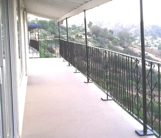 Covered Cantilevered 300sf Deck (Northward Perspective)