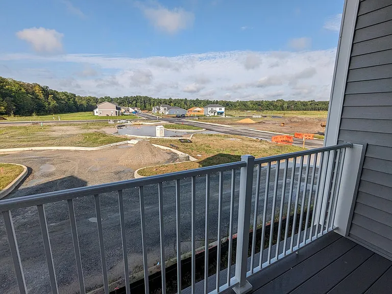College Park Apartments — Photo 6