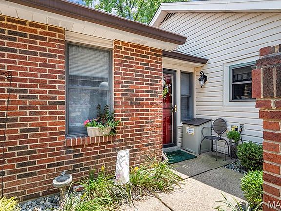 4th image of 5500 Duchesne Parque Dr