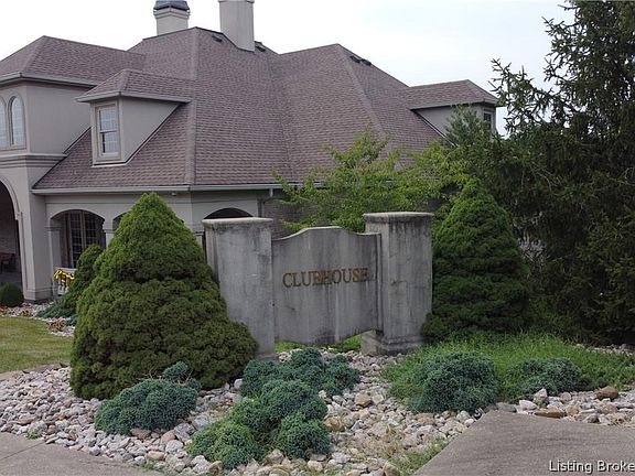 5th image of 4040 Marquette Dr